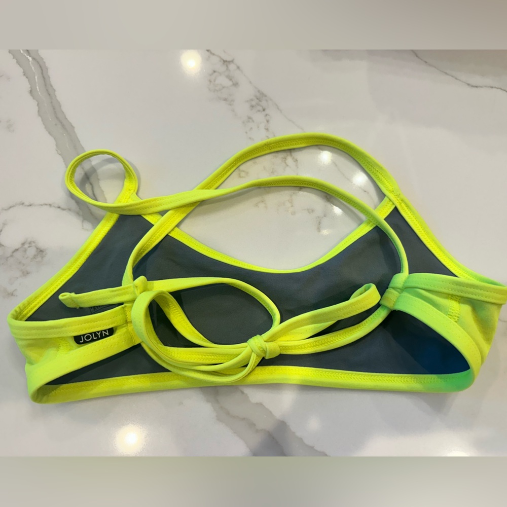 Jolyn bikini top